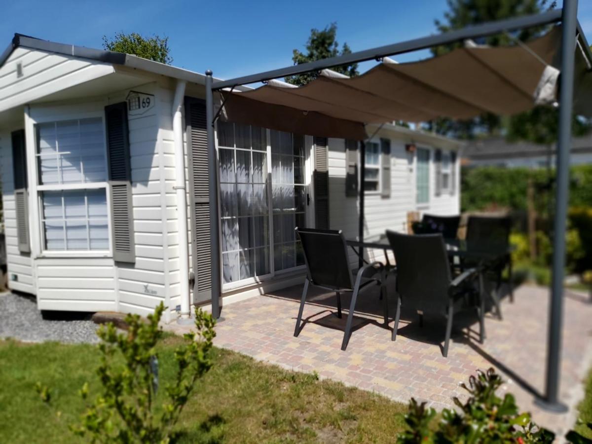 Bospareltjes Luxe Chalets Alleen Voor Recreatie Oisterwijk Luaran gambar