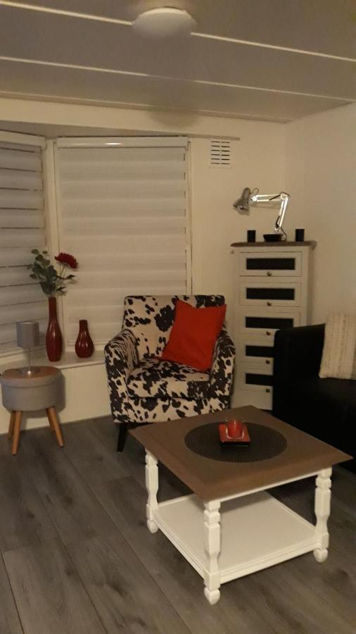 Bospareltjes Luxe Chalets Alleen Voor Recreatie Oisterwijk Luaran gambar